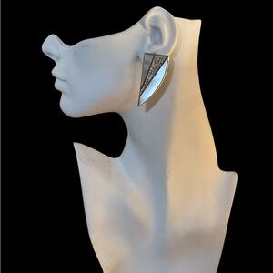 Yamada Tokyo vintage clip on earrings * mother of pearl inlay silver tone